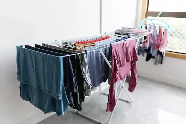 Comment sécher rapidement vos vêtements en hiver sans sèche-linge ?