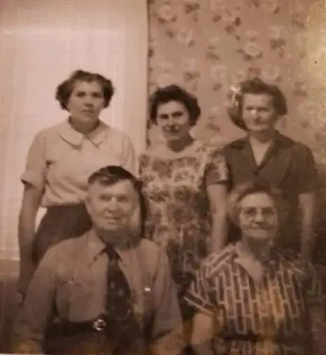 3 sœurs centenaires partagent leur secret de longévité : une histoire de famille, d’amour et de résilience