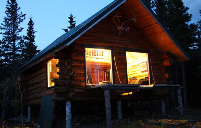 Cabane en rondins de style Alaska