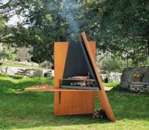 Un barbecue design en bois et acier