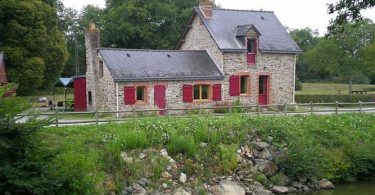 La Bretagne recherche des volontaires pour s'installer dans des maisons fermées et restaurer le tourisme