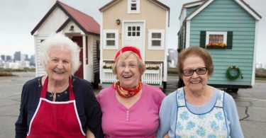 Les Petites Maisons Sont Un Choix Populaire Parmi Les Personnes Âgées Pour Vivre Leur Retraite Avec Style Et Confort