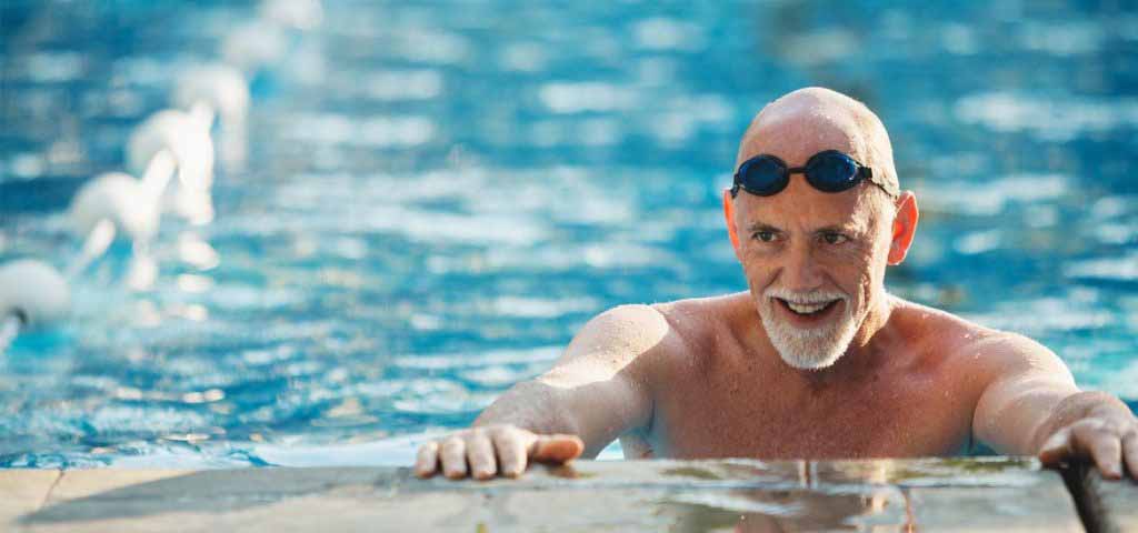 Un homme de 64 ans envisage de passer son âge d'or à Holiday Inn au lieu d'une maison de retraite