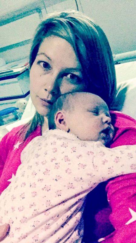 Son bébé a arrêté de respirer après 2 heures dans le siège de la voiture. Cette femme veut apprendre aux parents à ne pas commettre la même erreur. 