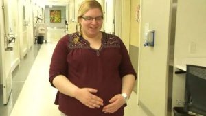 Une mère donne naissance à des quadruplés après un accouchement difficile