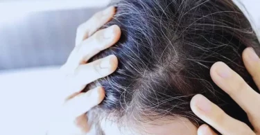 Cheveux gris : 5 astuces pour s’en débarrasser