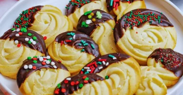 Biscuits au Beurre de Noël Faciles - Prêts en 20 minutes !