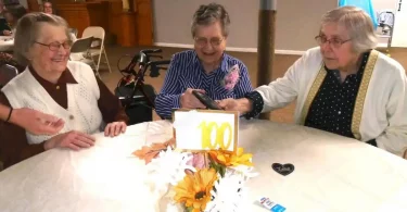 3 sœurs centenaires partagent leur secret de longévité : une histoire de famille, d’amour et de résilience